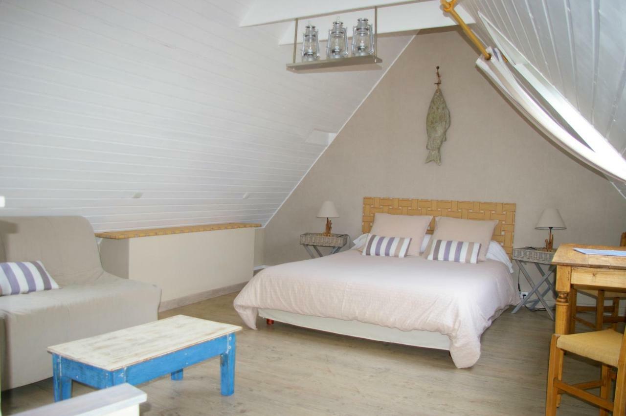 Bed and Breakfast Le Colombier Bretagne Louannec Екстер'єр фото