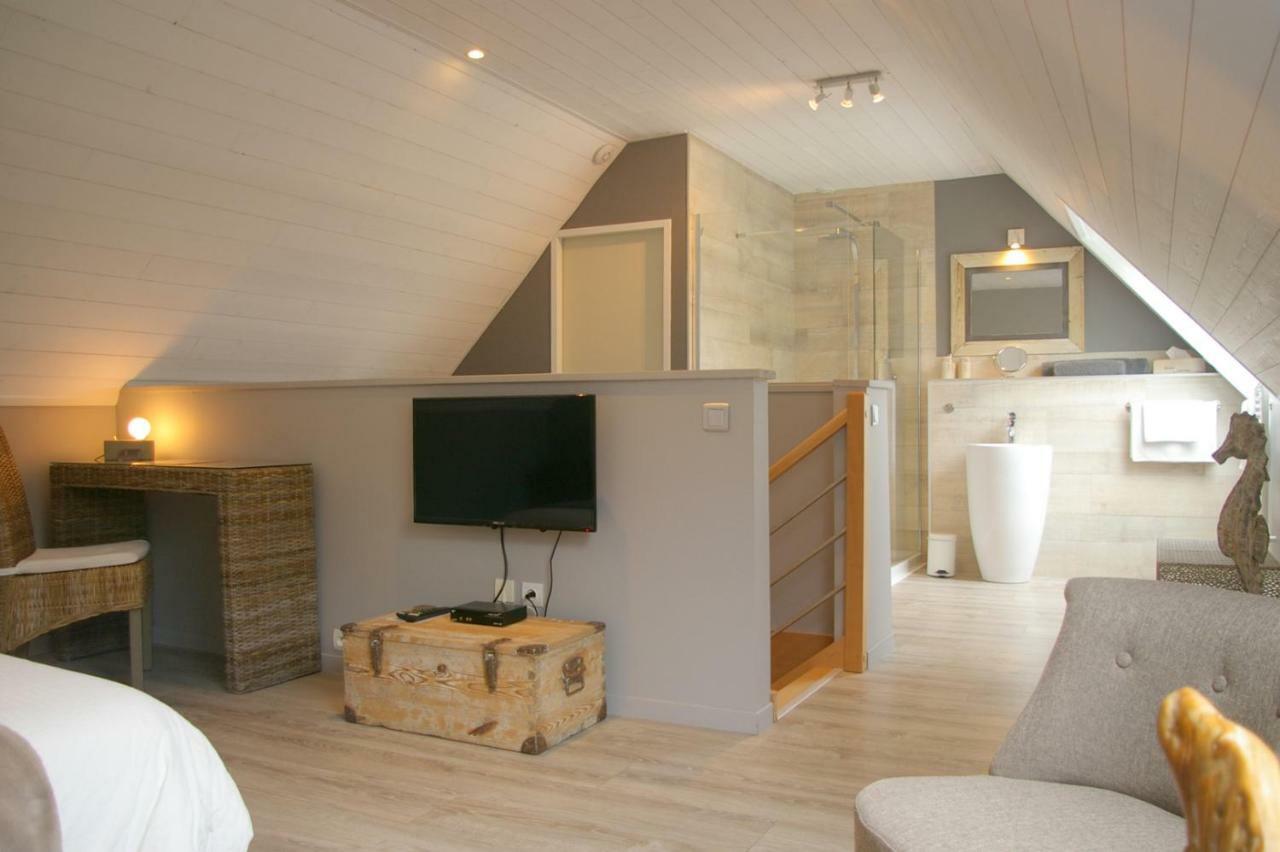 Bed and Breakfast Le Colombier Bretagne Louannec Екстер'єр фото
